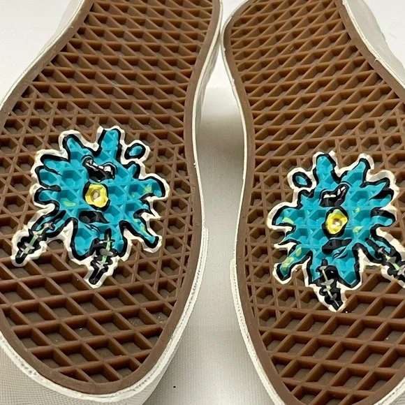 Vans X Sponge Bob square pants mens 9 NWOB‎ sample pair